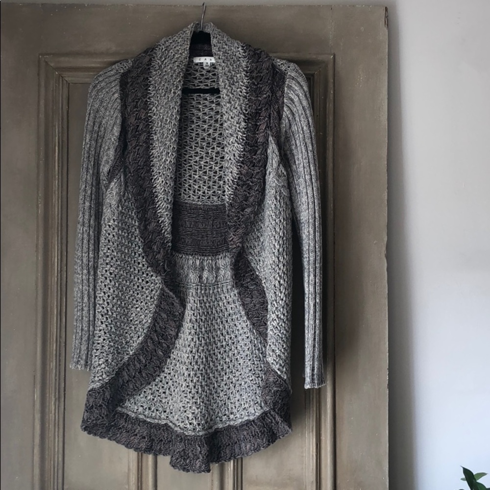 ✨CAbi sweater✨
